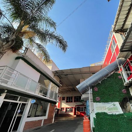 Hotel Puerto Mexico Aeropuerto Galeria & Boutique Exterior foto